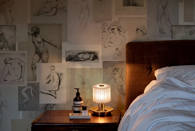 Wallpapers with French flair