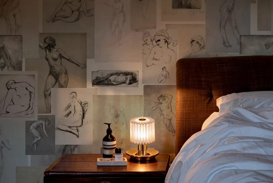 Wallpapers with French flair